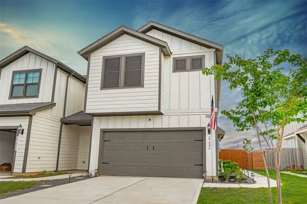 $300,000 | 27946 Western Creek, Katy, TX 77494