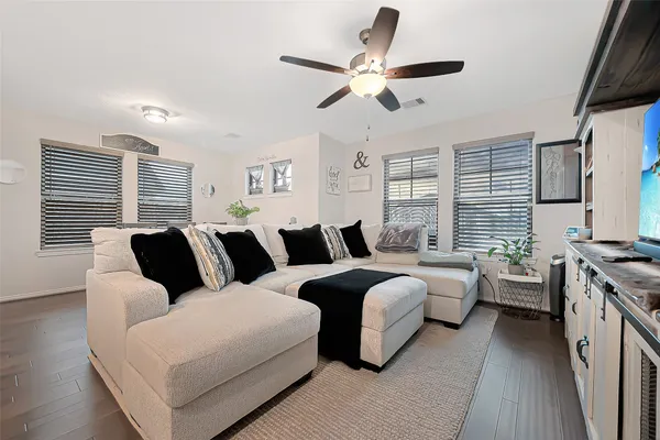 $300,000 | 27946 Western Creek, Katy, TX 77494