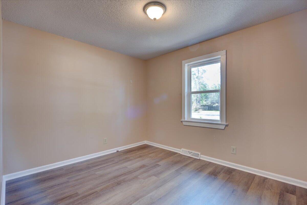 444 Academy Road Walterboro, SC 29488 - Photo 19 of 34 Guest Room #1