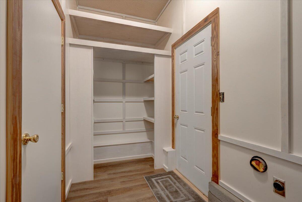 444 Academy Road Walterboro, SC 29488 - Photo 10 of 34 Laundry Room