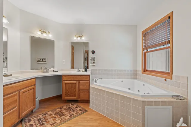 $418,000 | 266 Oakbrook Drive, Wisconsin Dells, WI 53965