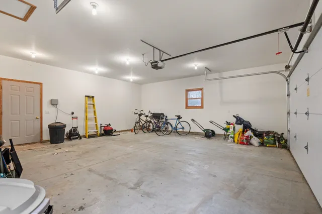 $418,000 | 266 Oakbrook Drive, Wisconsin Dells, WI 53965