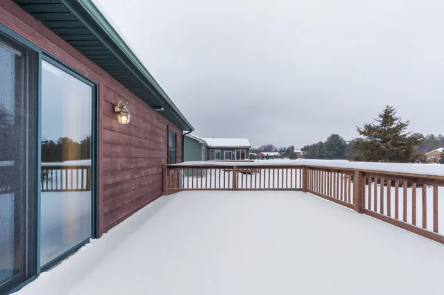 $418,000 | 266 Oakbrook Drive, Wisconsin Dells, WI 53965