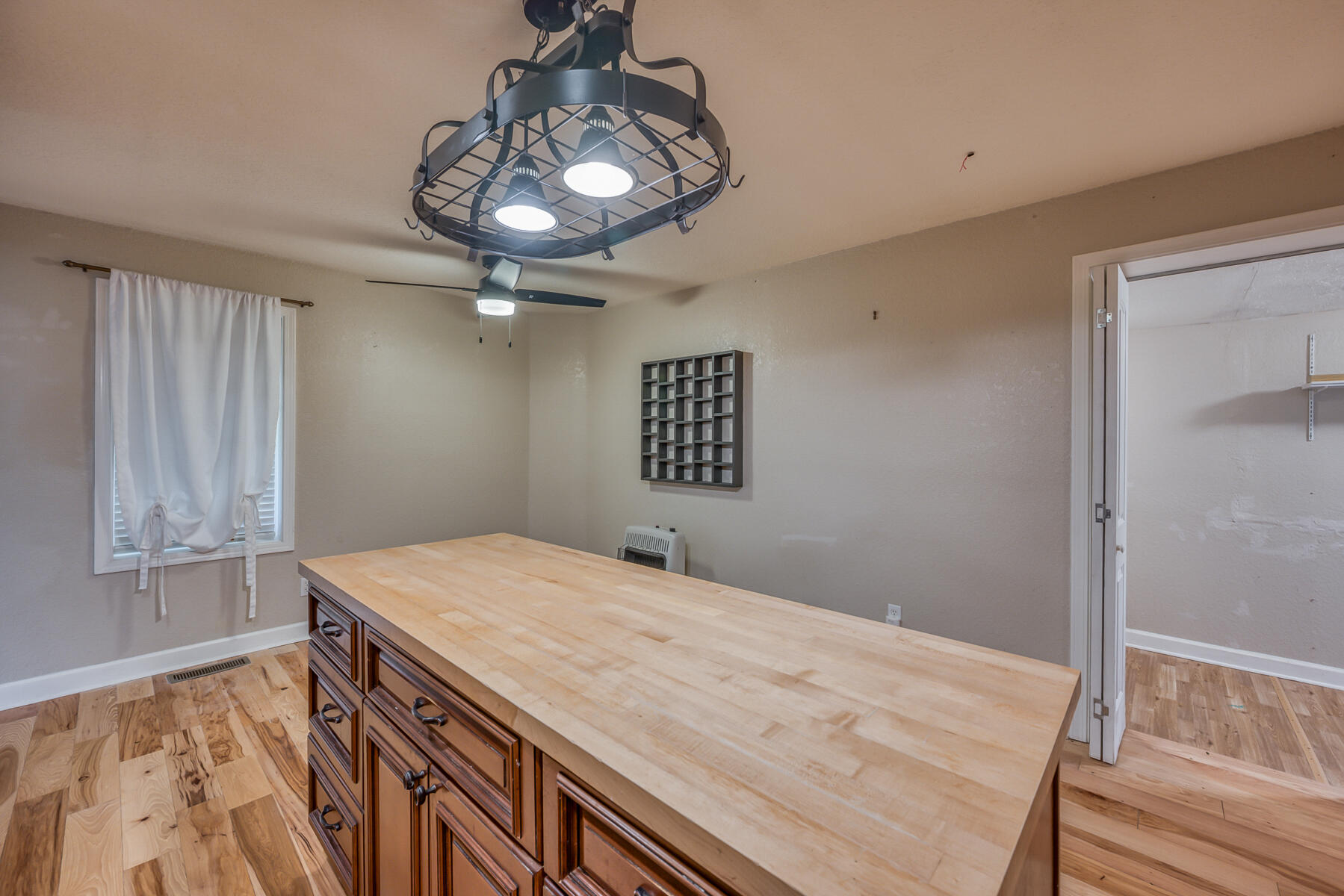 16517 Rich Valley Road Abingdon, VA 24210 - Photo 12 of 52 KITCHEN 5