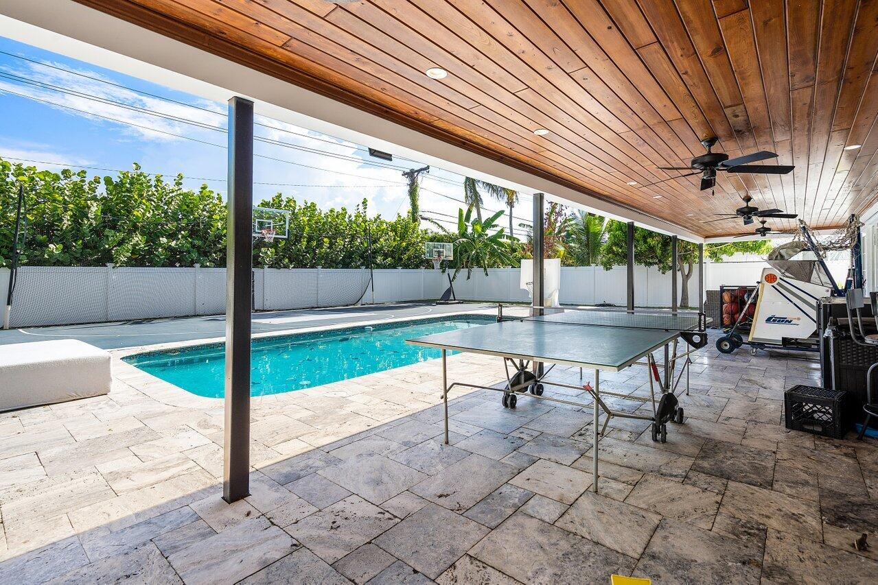 900 Southwest 16th Street Boca Raton, FL 33486 - Photo 18 of 26 036-900Southwest16thStreet-BocaRaton-FL-