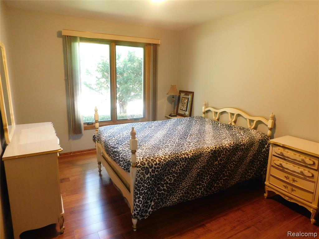 2800 Ranieri Drive Troy, MI 48085 - Photo 46 of 63