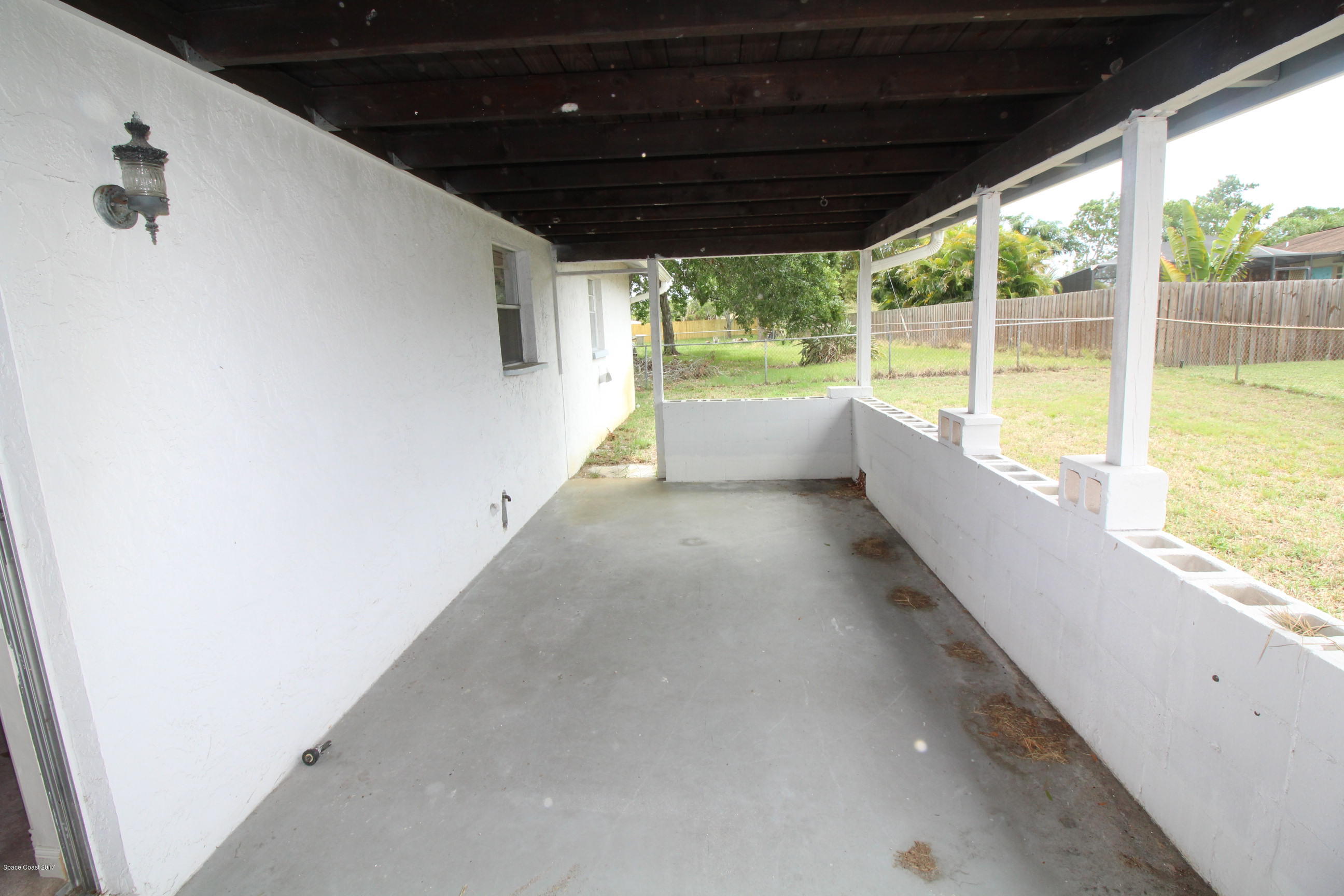 2775 Locksley Road Melbourne, FL 32935 - Photo 8 of 10 IMG_1551