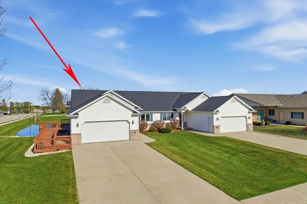 $349,900 | 11 South 1st Street, Oostburg, WI 53070