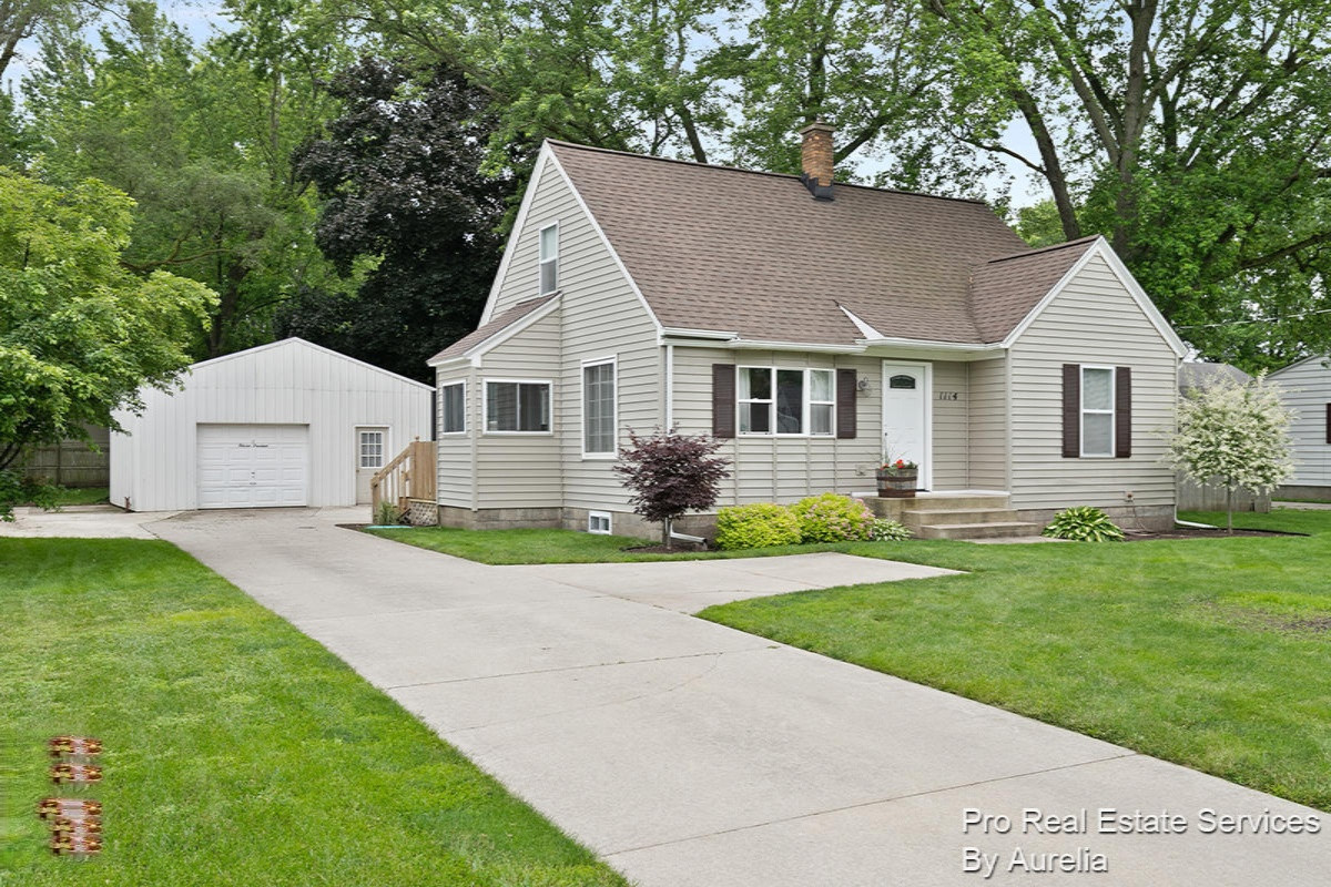 1114 Port Sheldon Street Jenison, MI 49428 - Photo 1 of 31 IMG_1001