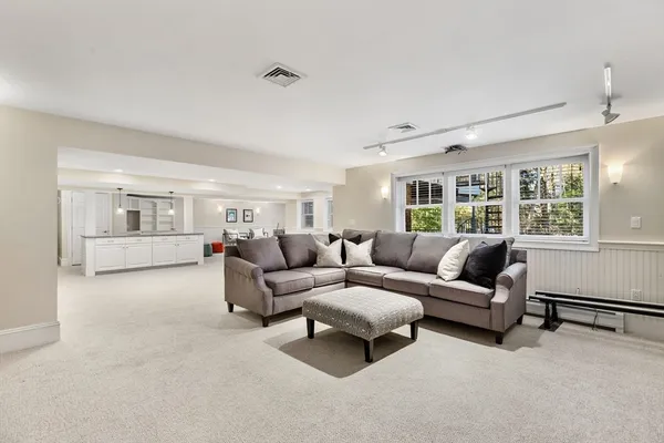 $2,995,000 | 22 Fairbanks Road, Lexington, MA 02421