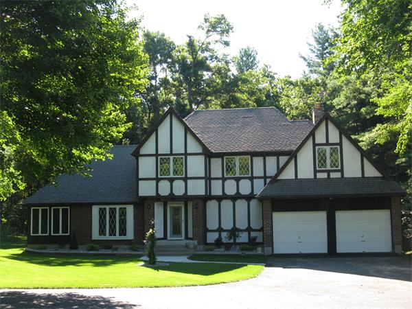163 Waverly Road Ludlow, MA 01056 - Photo 1 of 14 Gallery Image 1