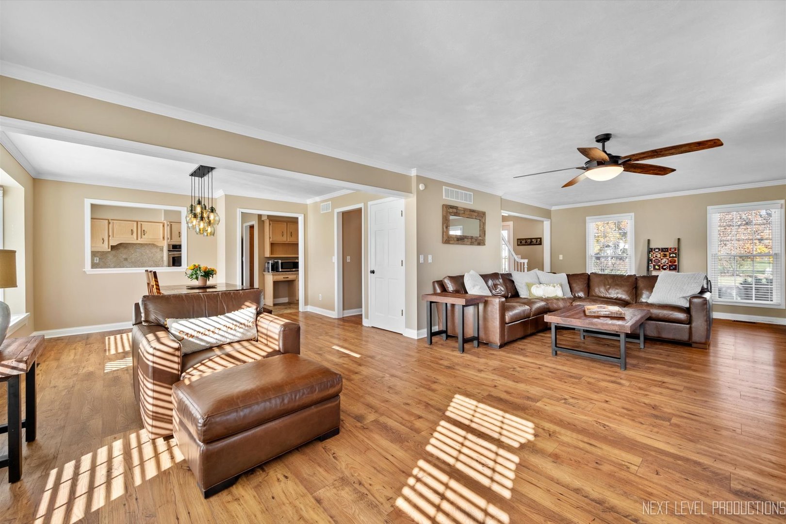 115 Thornhill Farm Road St. Charles, IL 60175 - Photo 8 of 37