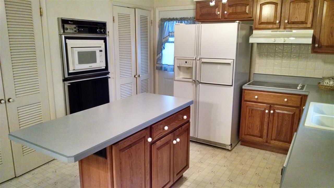 7009 Old State Road Evansville, IN 47711 - Photo 11 of 21 Gallery Image 11