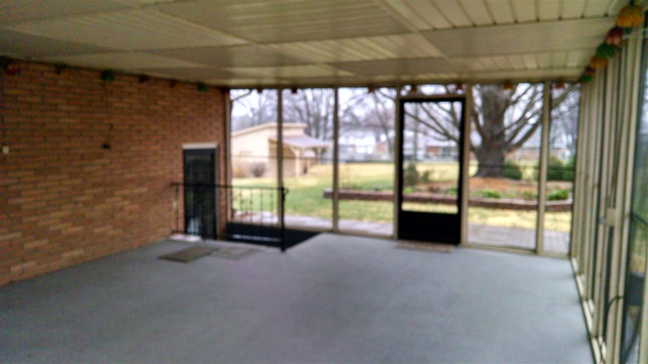 7009 Old State Road Evansville, IN 47711 - Photo 19 of 21 Gallery Image 19