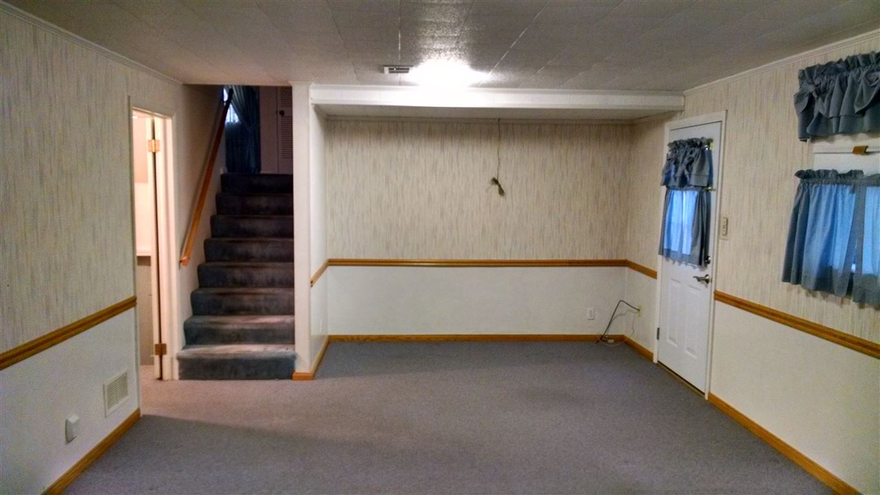 7009 Old State Road Evansville, IN 47711 - Photo 6 of 21 Gallery Image 6