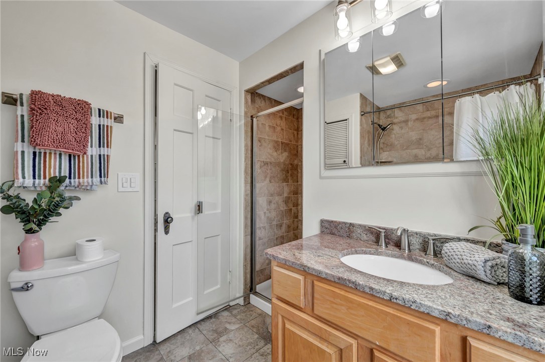 2596 Saybrook Road Cleveland, OH 44118 - Photo 26 of 40 Gallery Image 26