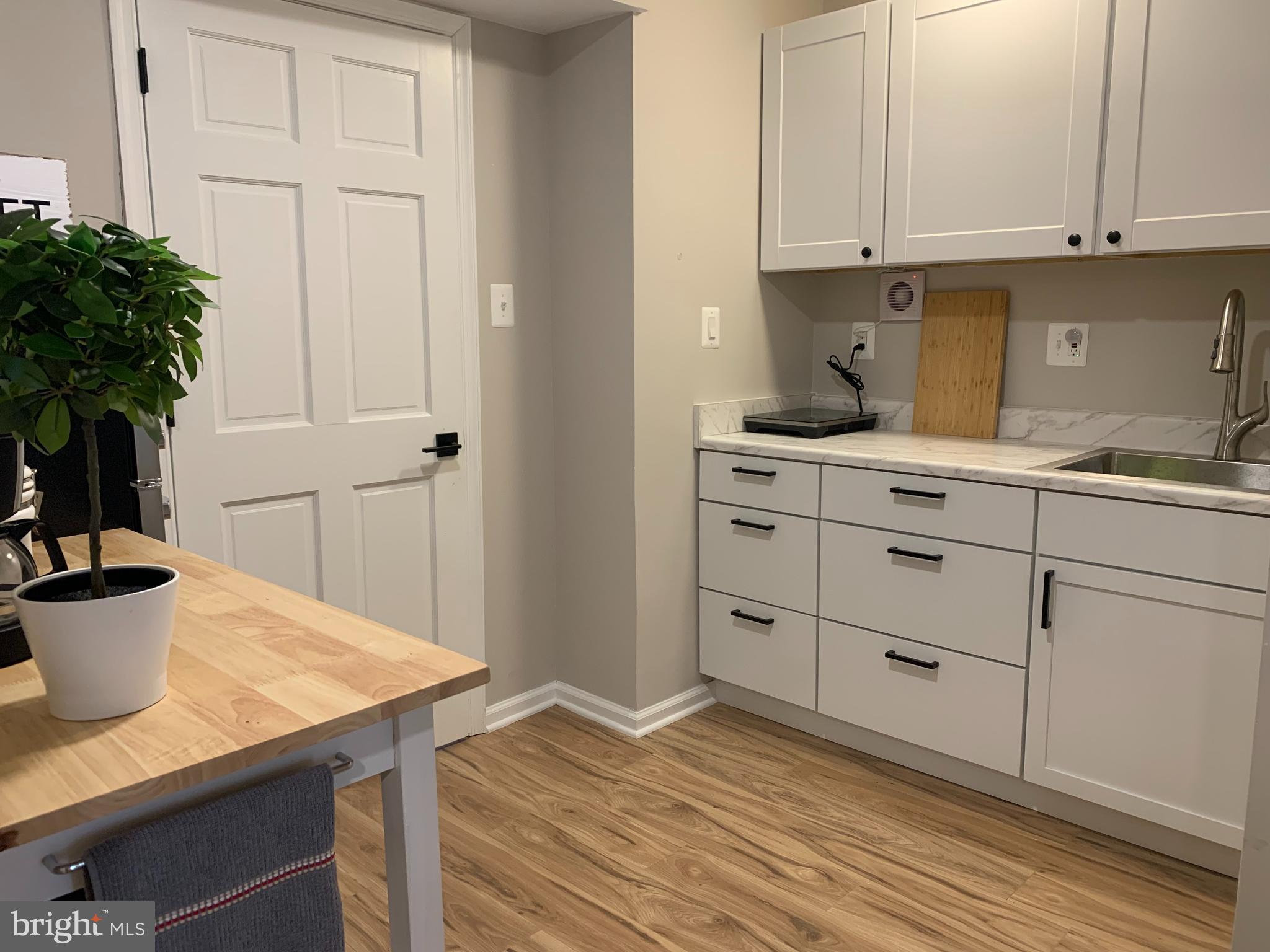 14253 Glade Spring Drive Centreville, VA 20121 - Photo 10 of 21