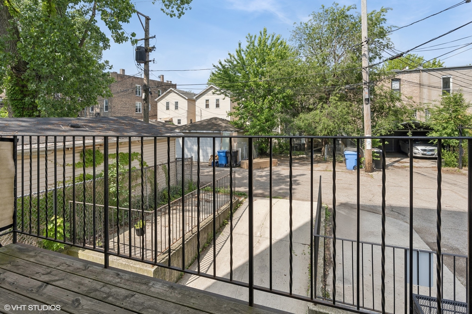 116 South Bell Avenue, Unit 1 Chicago, IL 60612 - Photo 15 of 30 a view of a balcony