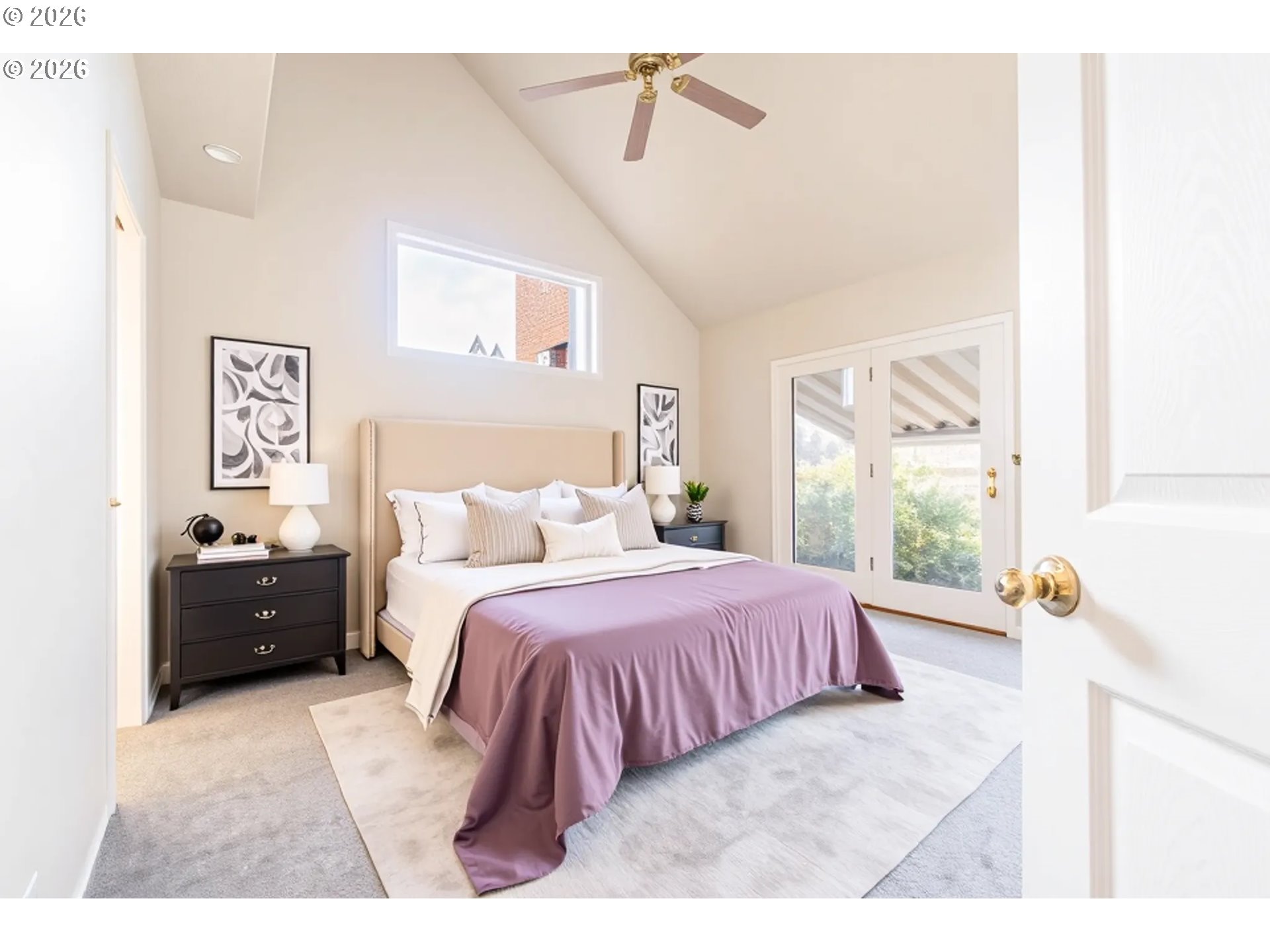 4366 Berry Lane Eugene, OR 97404 - Photo 20 of 36 a bedroom with a bed and a window