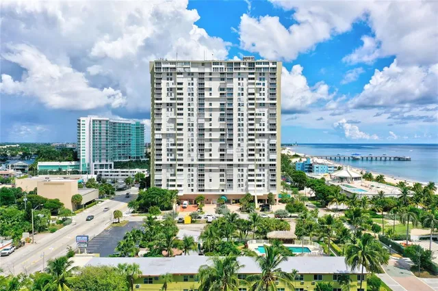 $2,500 | 111 Briny Avenue, Unit 410, Pompano Beach, FL 33062