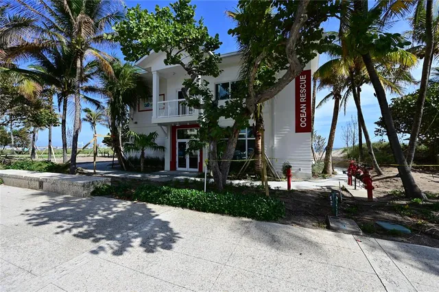 $2,500 | 111 Briny Avenue, Unit 410, Pompano Beach, FL 33062