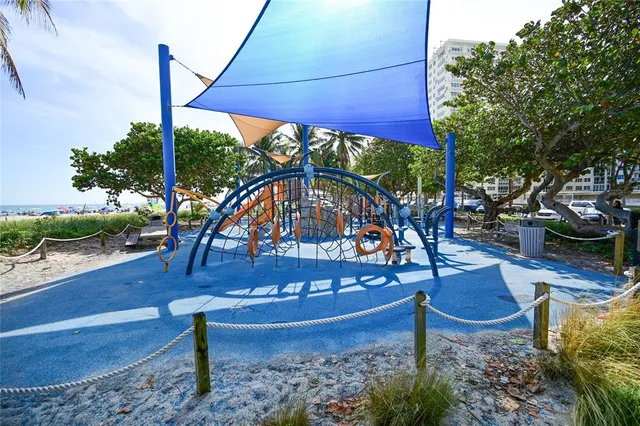 $2,500 | 111 Briny Avenue, Unit 410, Pompano Beach, FL 33062