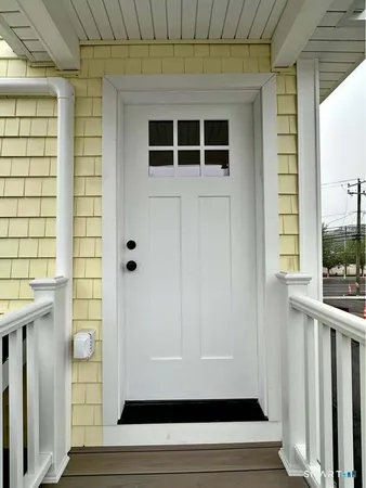 $2,200 | 309 Flanders Road, Unit 2, East Lyme, CT 06357