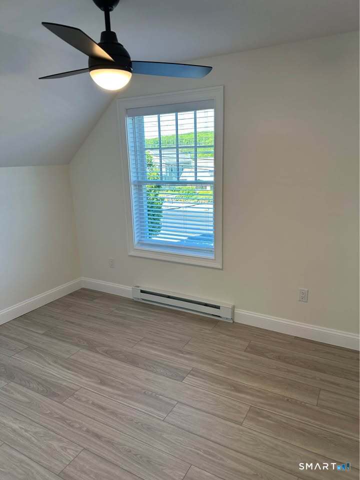 309 Flanders Road, Unit 2 East Lyme, CT 06357 - Photo 5 of 8