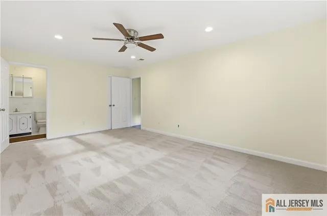 $425,000 | 133 Beverly Hills Terrace, Unit G, Woodbridge, NJ 07095