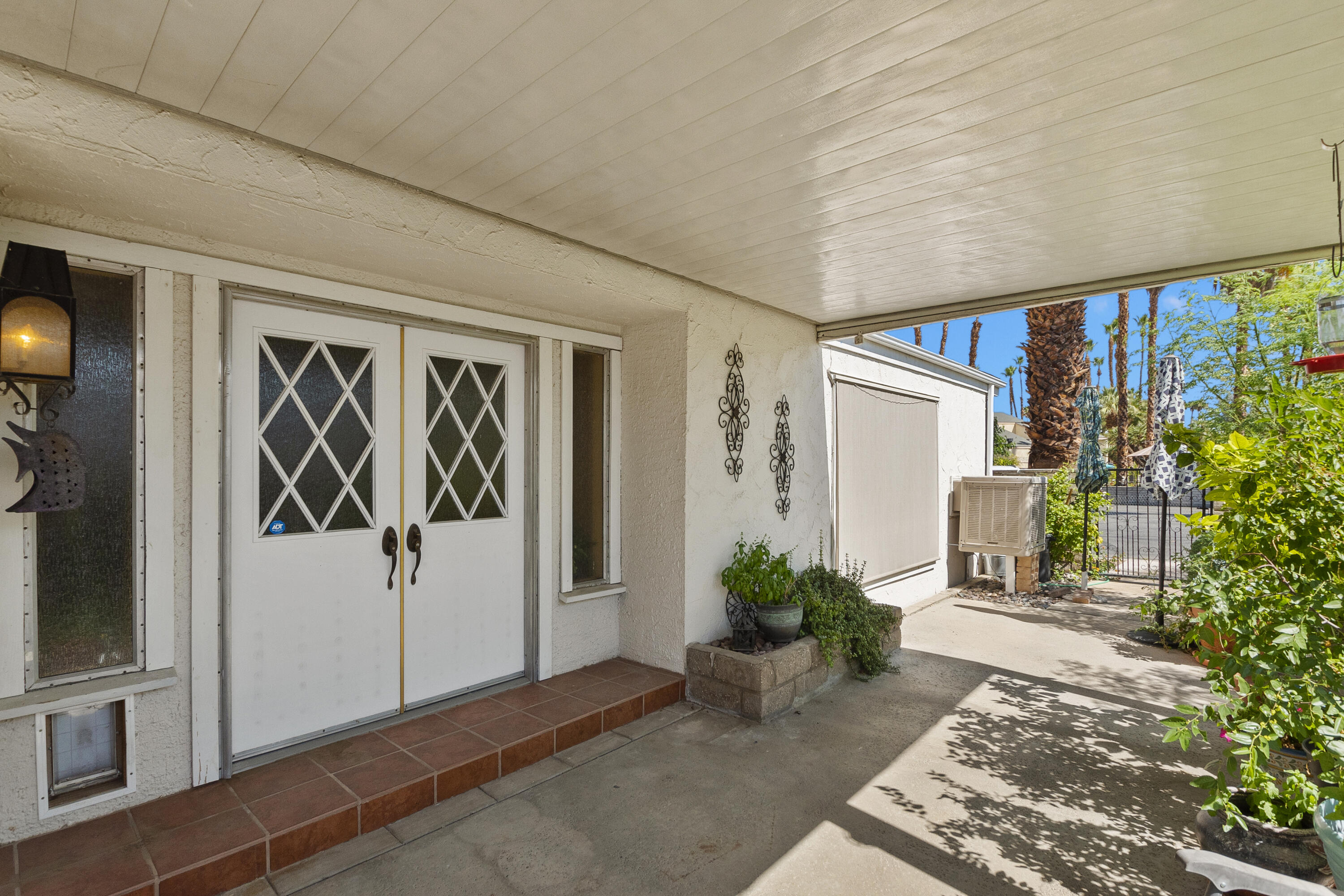 85 Athens Street Rancho Mirage, CA 92270 - Photo 2 of 27 005_Courtyard
