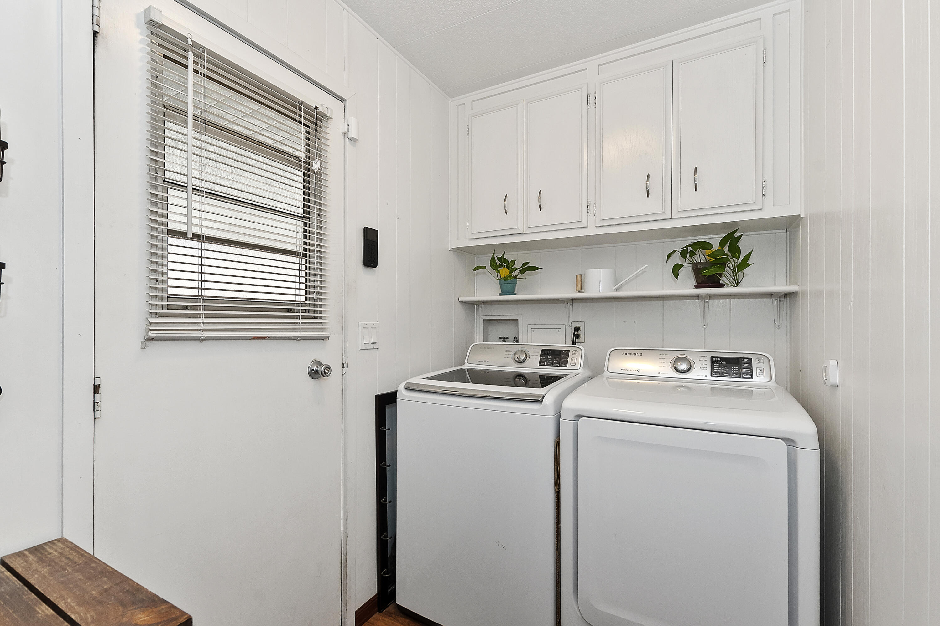 85 Athens Street Rancho Mirage, CA 92270 - Photo 24 of 27 027_Laundry room