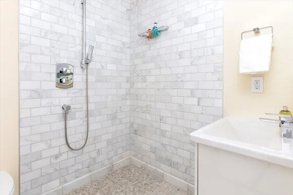 $12,500,000 | 214 Beacon Street, Boston, MA 02116