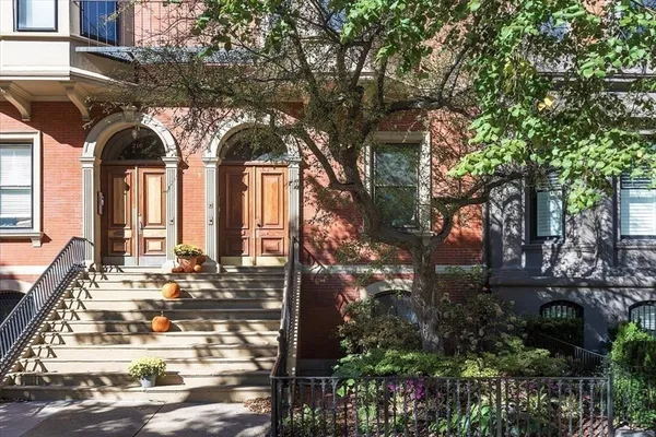 $12,500,000 | 214 Beacon Street, Boston, MA 02116