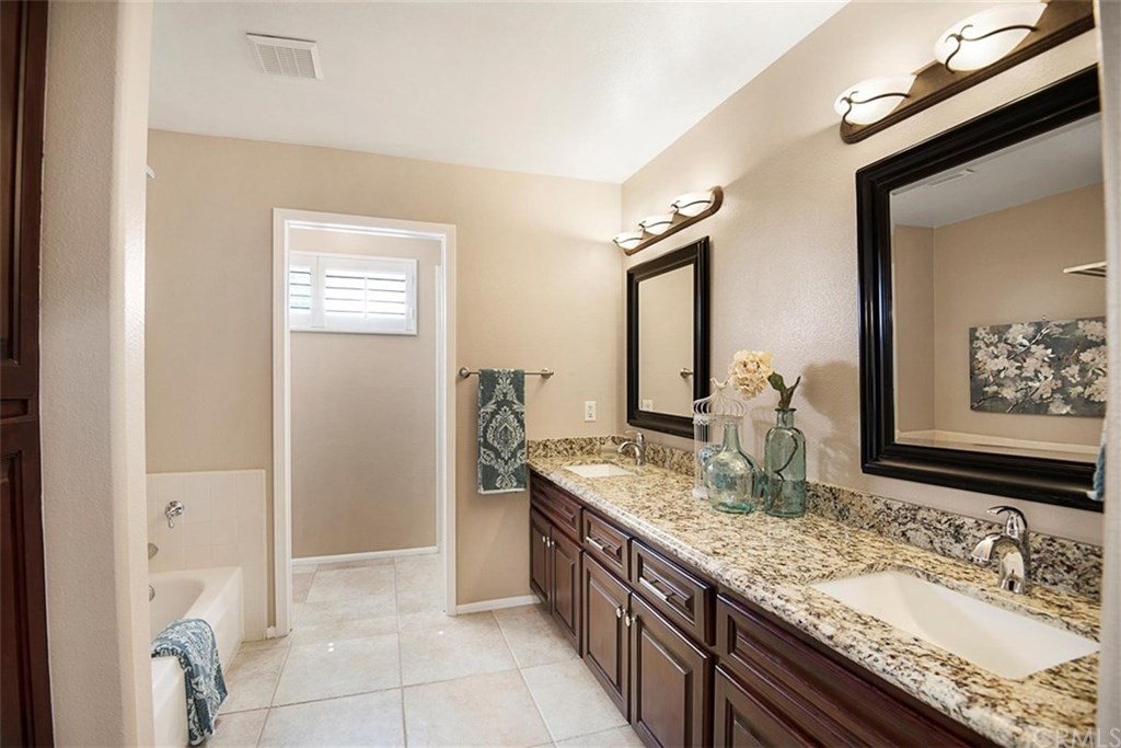 25307 Carson Way Stevenson Ranch, CA 91381 - Photo 13 of 17