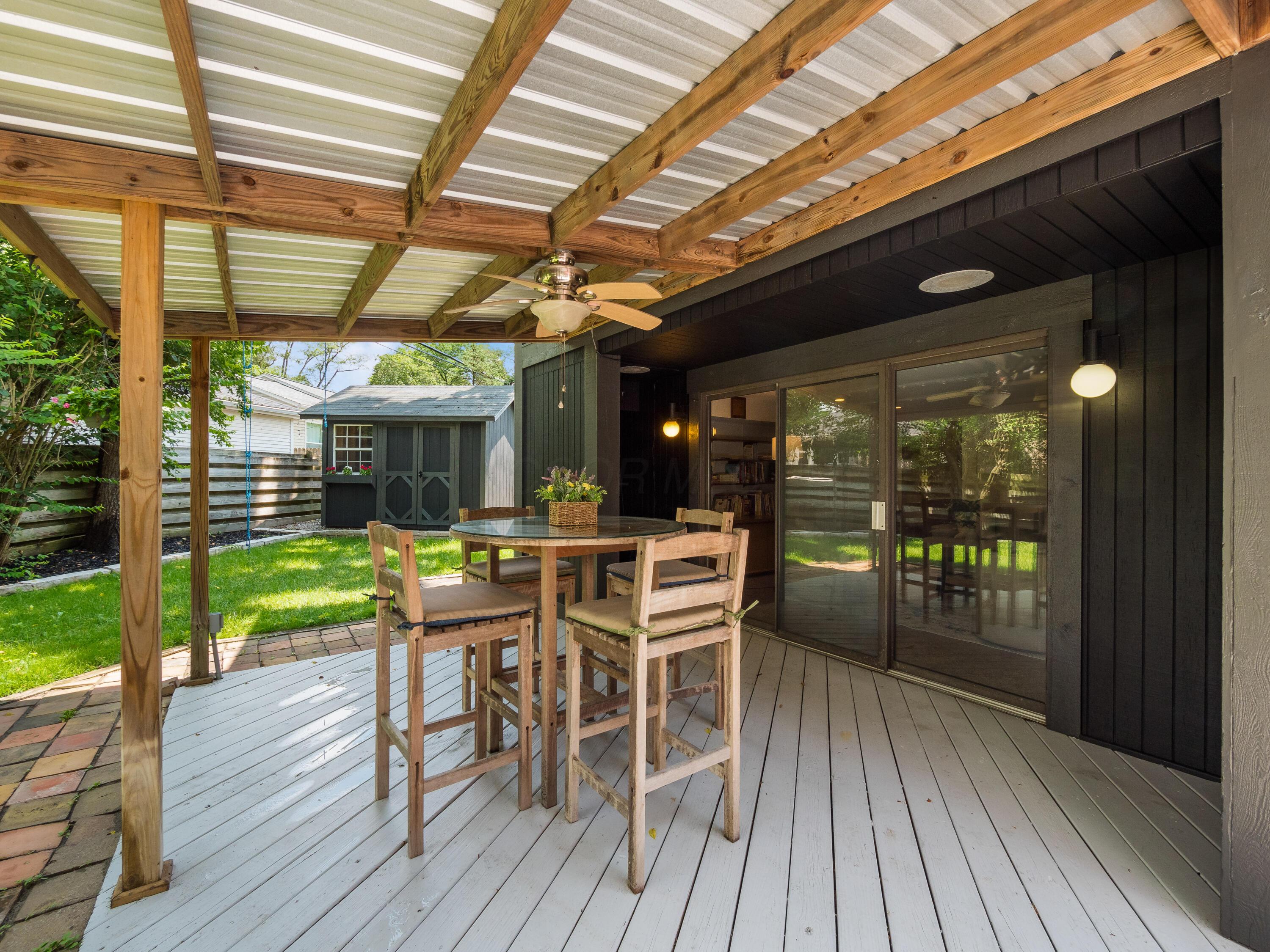 2492 Edgevale Road Columbus, OH 43221 - Photo 32 of 39 Patio