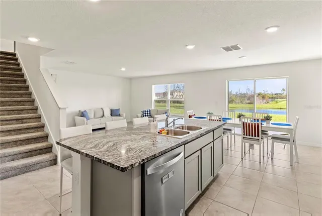 $2,600 | 12262 Kingsley Trail, Parrish, FL 34219