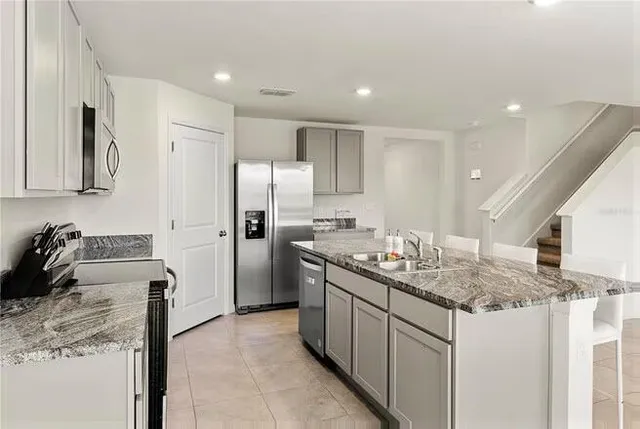 $2,600 | 12262 Kingsley Trail, Parrish, FL 34219