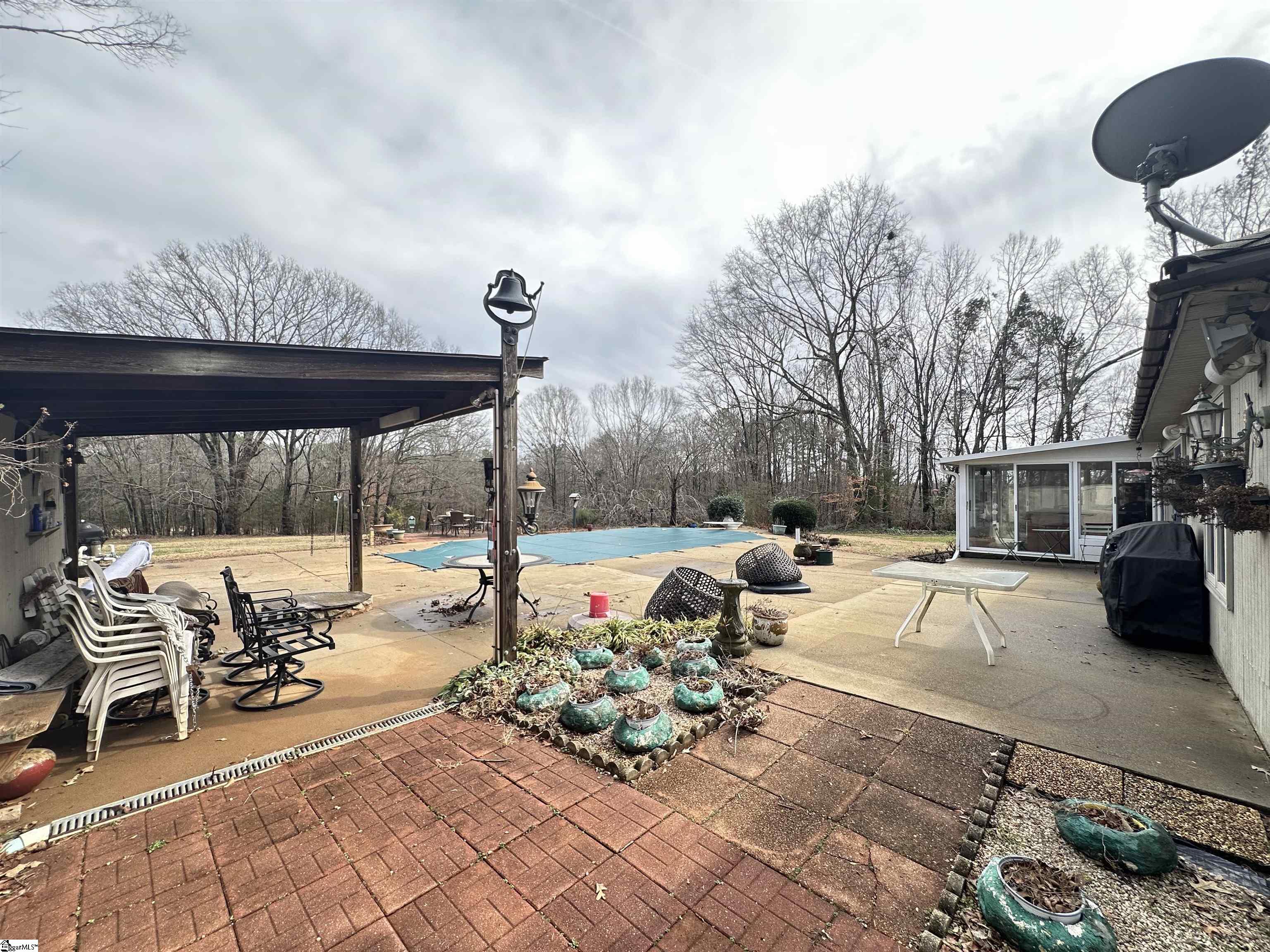 4831 Greenpond Road Gray Court, SC 29645 - Photo 4 of 20