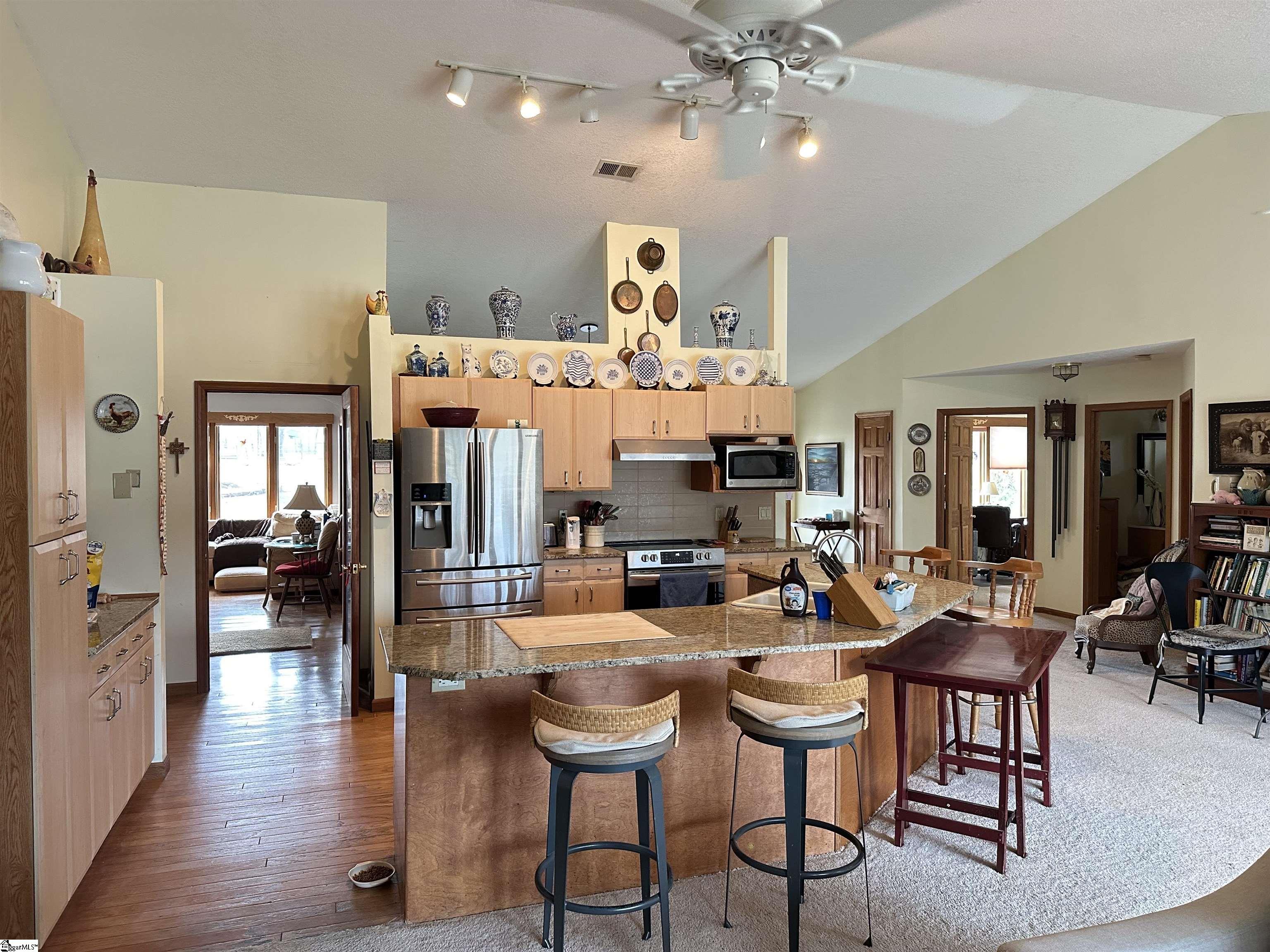 4831 Greenpond Road Gray Court, SC 29645 - Photo 10 of 20