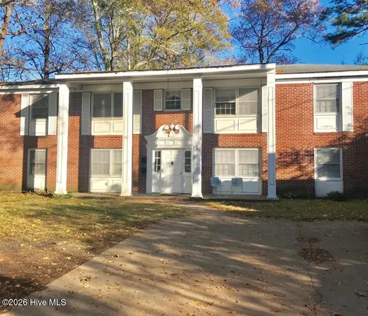 $1,167 | 1108 Weeks Street, Unit B, Elizabeth City, NC 27909