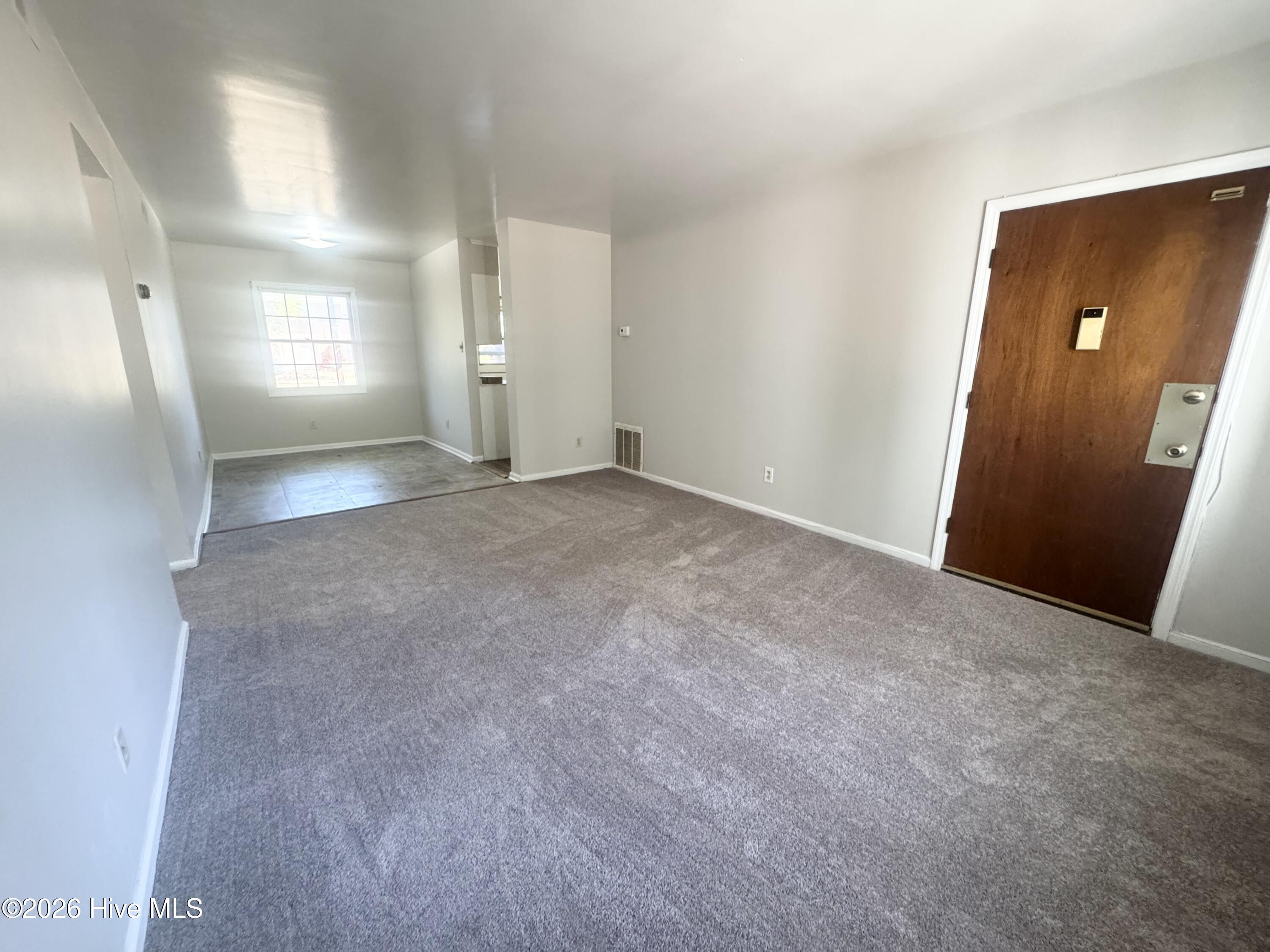 1108 Weeks Street, Unit B Elizabeth City, NC 27909 - Photo 2 of 8 original (1)