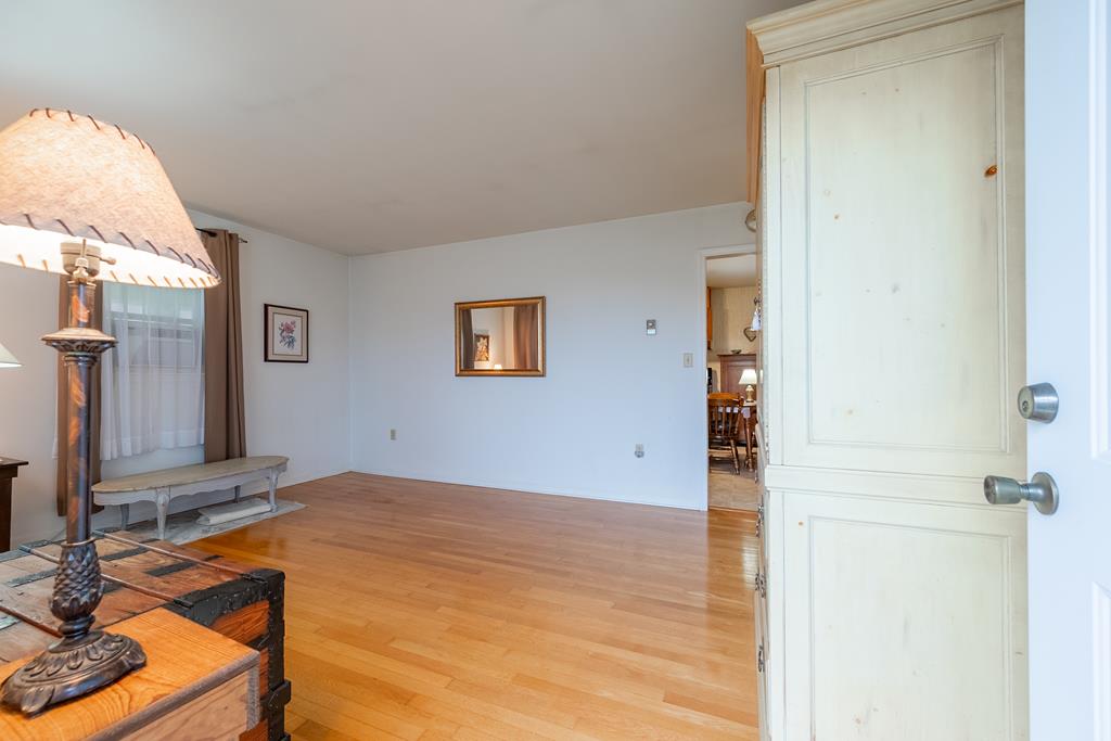 143 Gilland Road Max Meadows, VA 24360 - Photo 5 of 40 Gallery Image 5