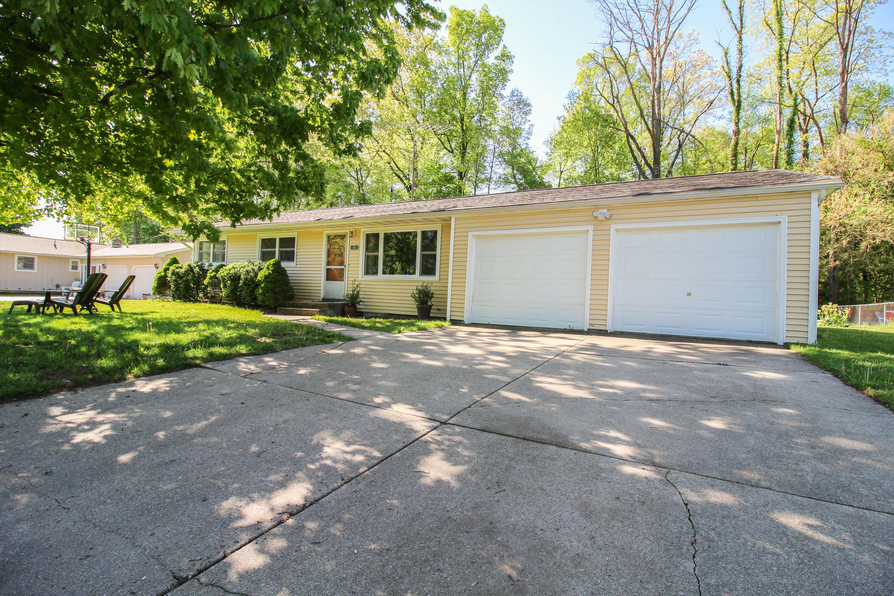 11131 Elizabeth Drive Three Rivers, MI 49093 - Photo 2 of 30 Elizabeth (3 of 33)