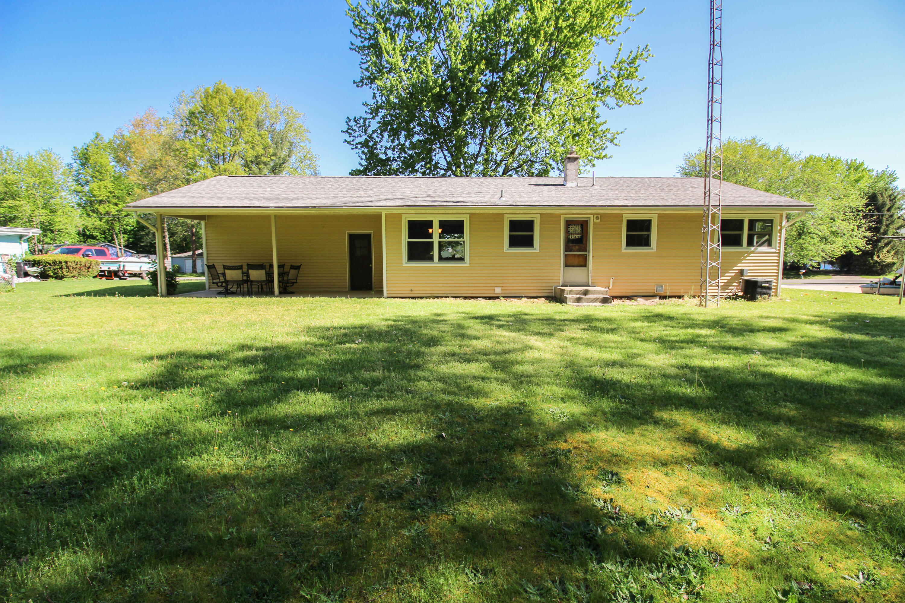 11131 Elizabeth Drive Three Rivers, MI 49093 - Photo 5 of 30 Elizabeth (8 of 33)