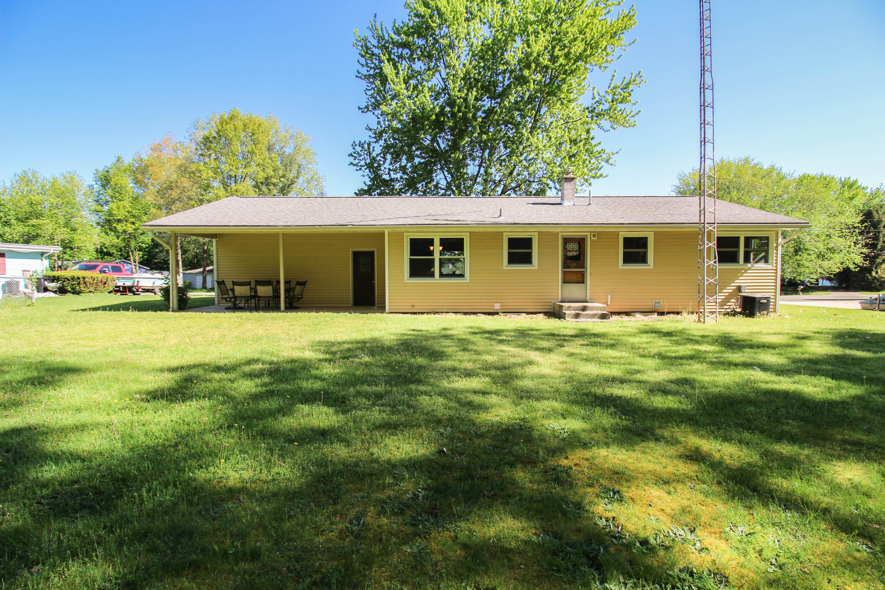 11131 Elizabeth Drive Three Rivers, MI 49093 - Photo 6 of 30 Elizabeth (9 of 33)