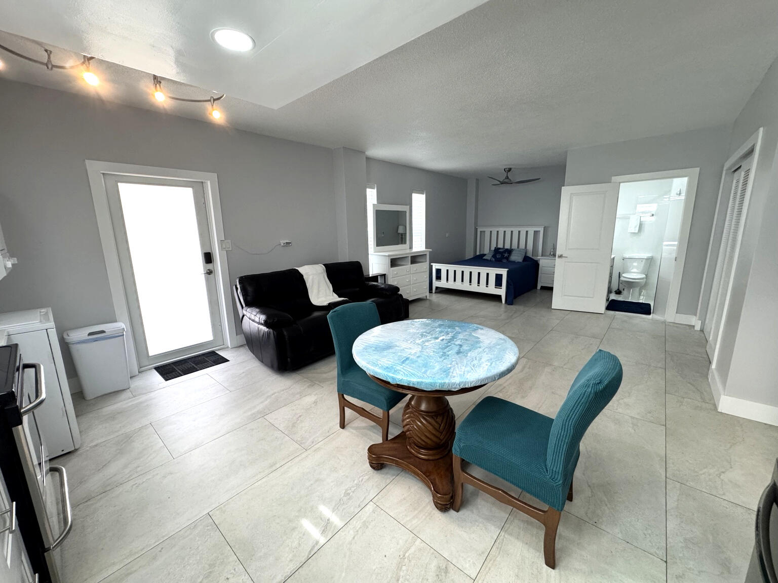 113 Mockingbird Road, Unit 1 Tavernier, FL 33070 - Photo 11 of 21 IMG_7161