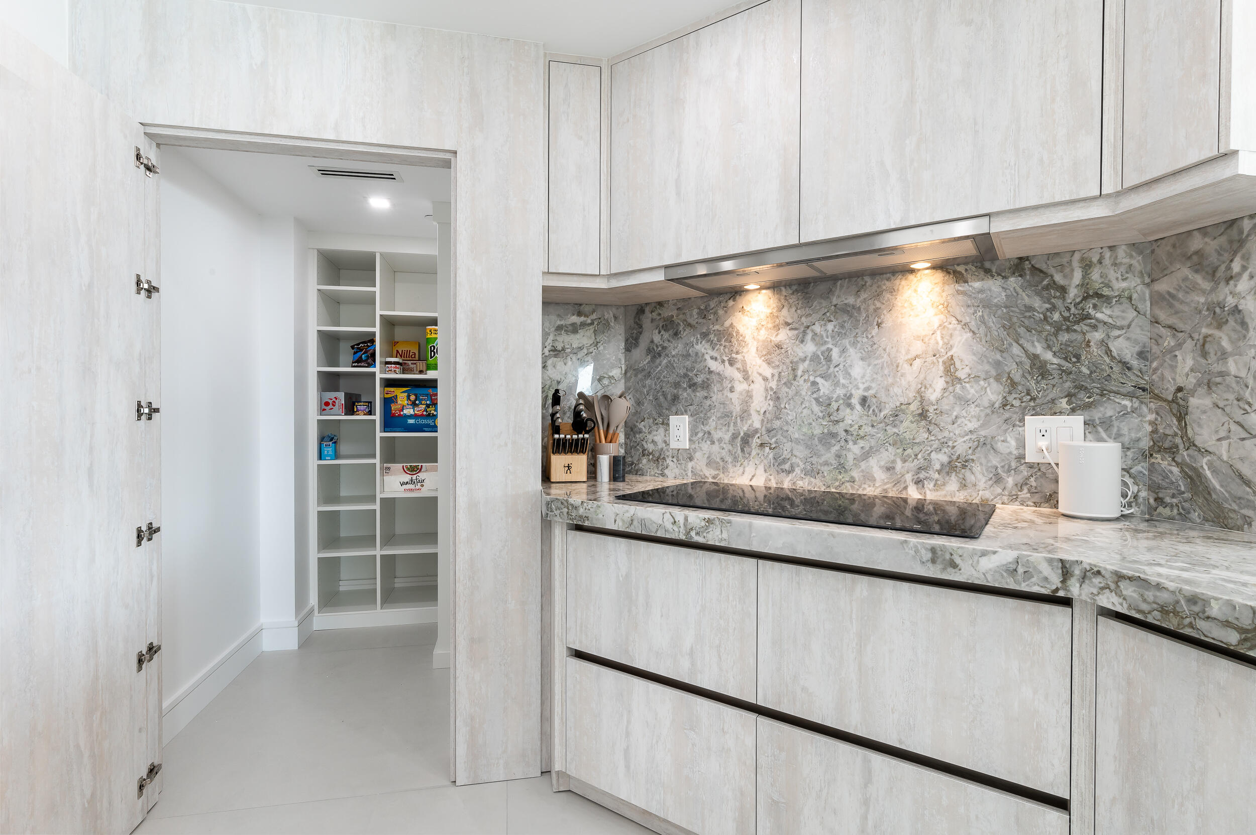 100 Southeast 5th Avenue, Unit 101 Boca Raton, FL 33432 - Photo 21 of 77 photo-12