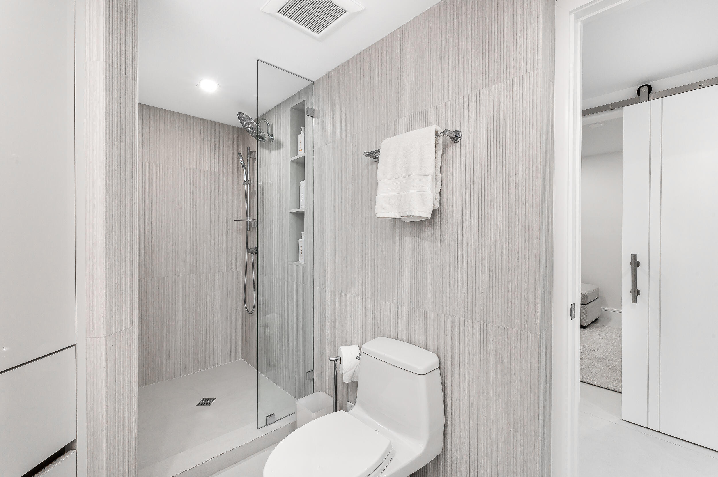 100 Southeast 5th Avenue, Unit 101 Boca Raton, FL 33432 - Photo 29 of 77 extra-3