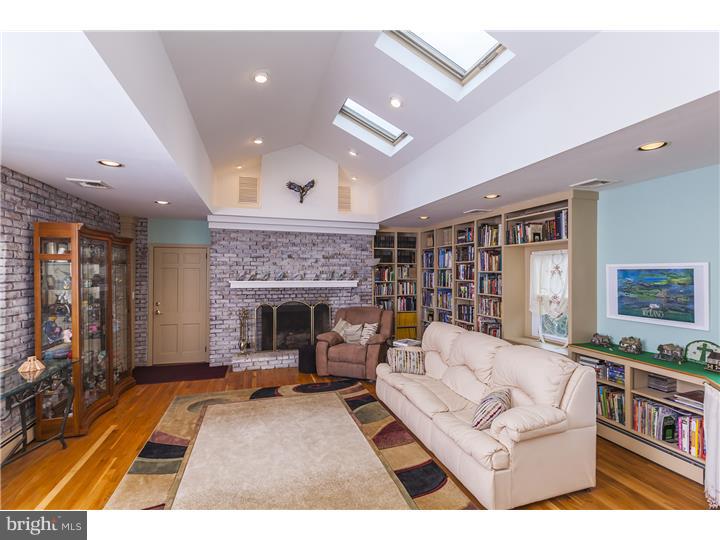 247 Valley Road Princeton, NJ 08540 - Photo 9 of 25 Living Room