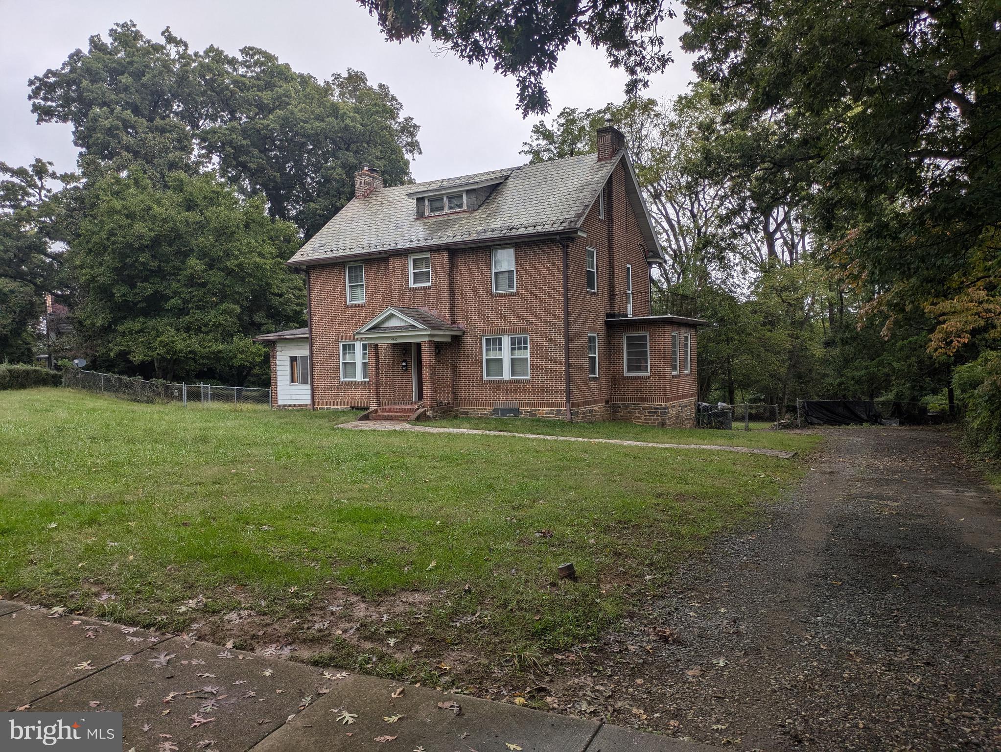 4610 Cedar Garden Road Baltimore, MD 21229 - Photo 1 of 80